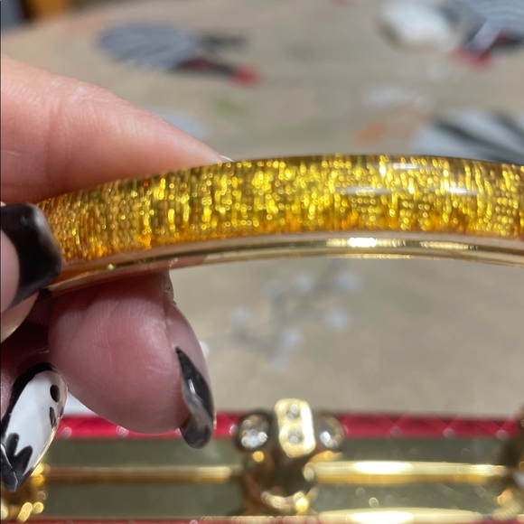 Vintage Debbie Brooks Red Handbag with Artistic Design - Picture 4 of 10